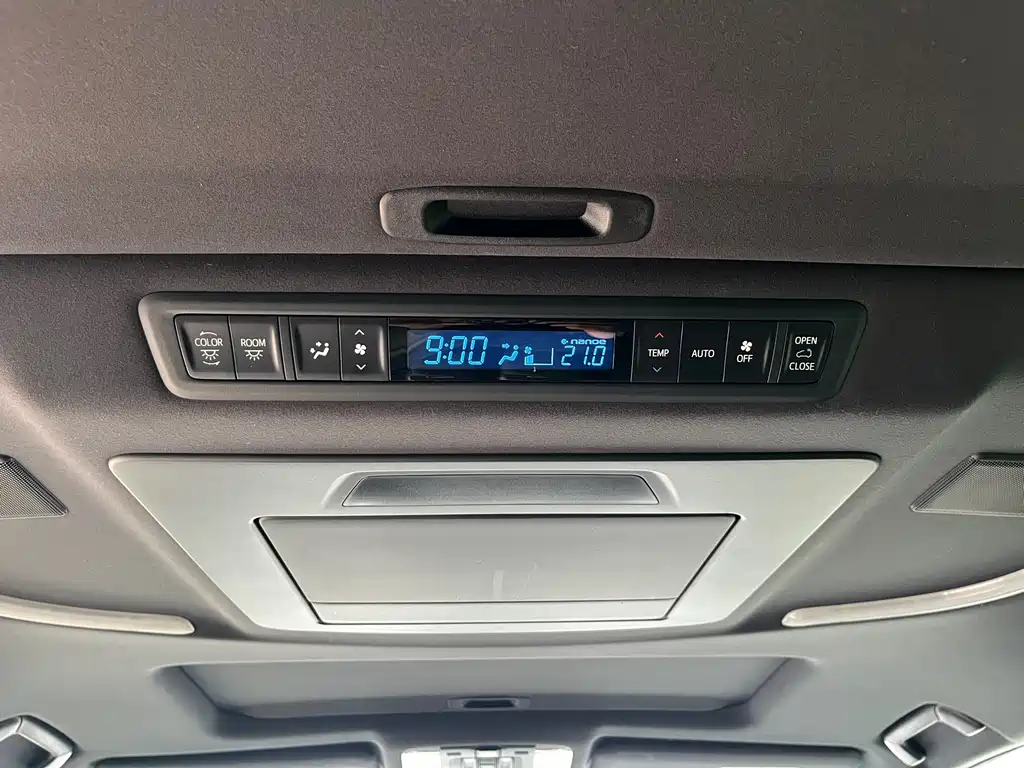 Toyota Vellfire 2021 — фото 20