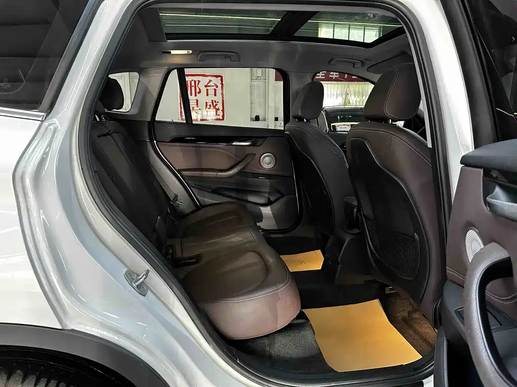 BMW X1 2021 — фото 15