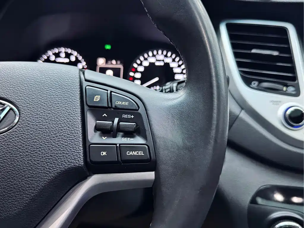 Hyundai Tucson 2017 — фото 20