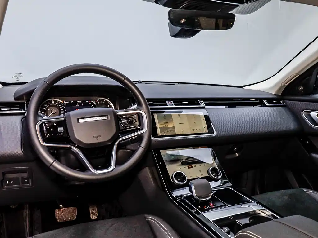 Land Rover Velar 2023 — фото 29