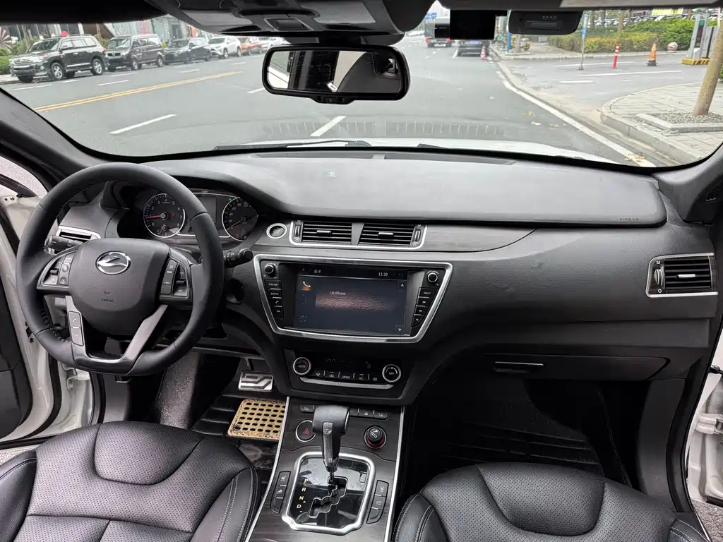 Landwind X7 2016 — фото 10