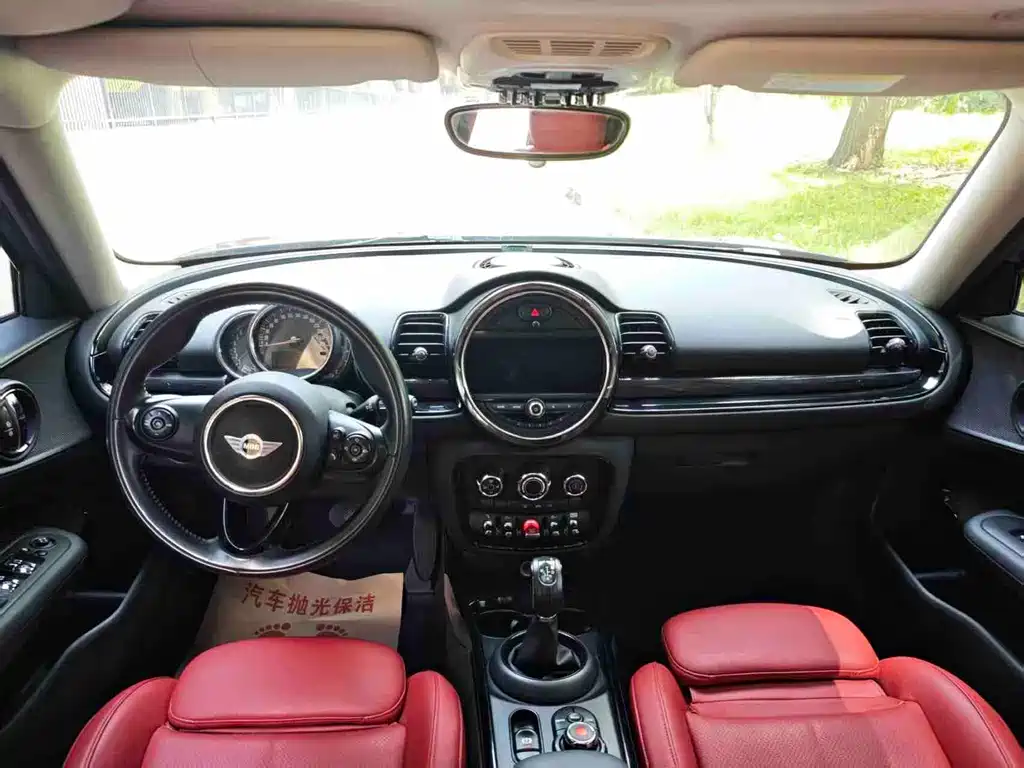 MINI Clubman 2018 — фото 10