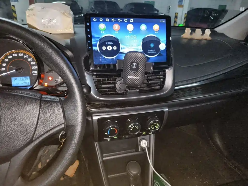 Toyota Yaris L 2020