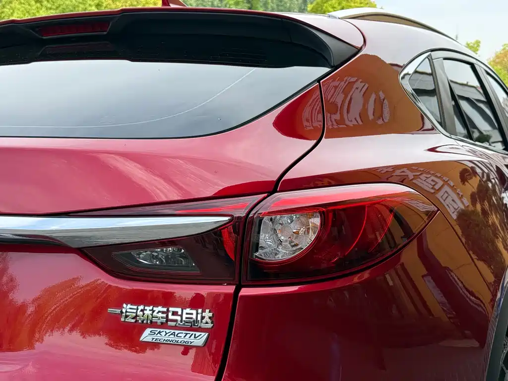 Mazda CX-4 2018 — фото 30