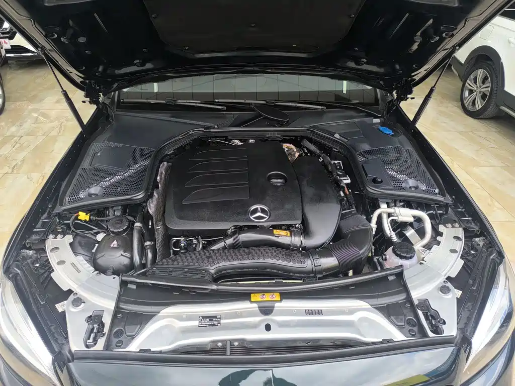 Mercedes-Benz C-Class 2020 — фото 19