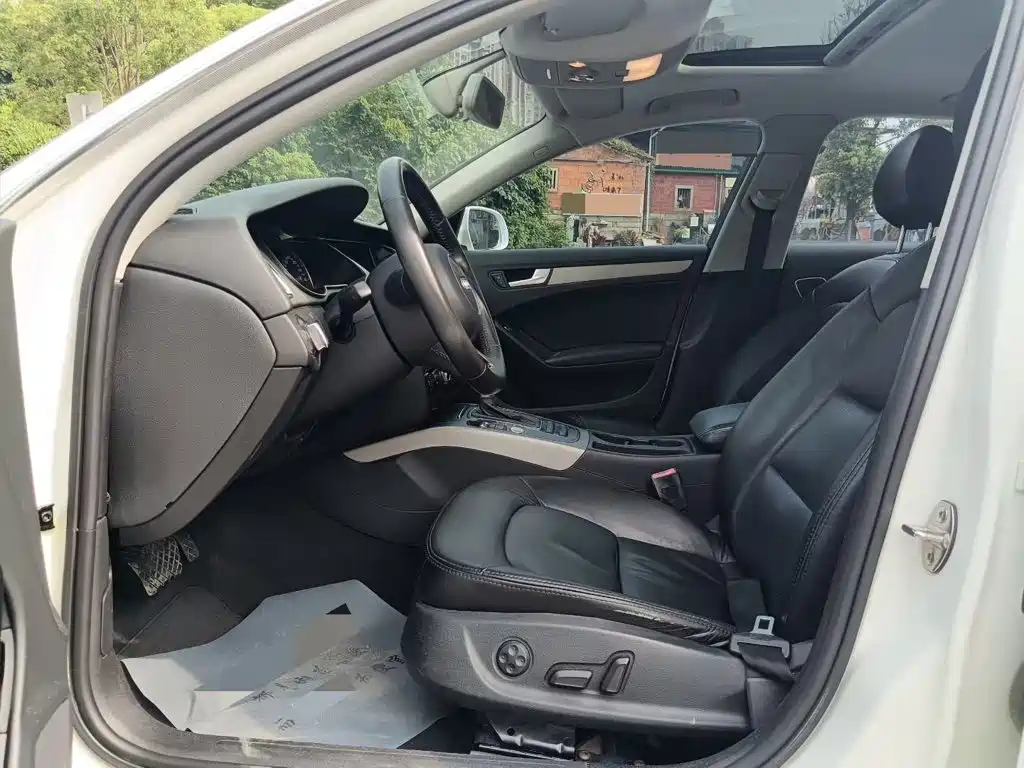 Audi A4L 2013