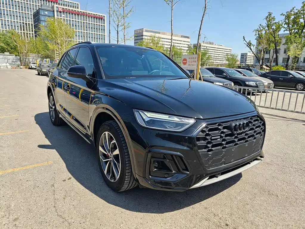 Audi Q5L 2023 — фото 3