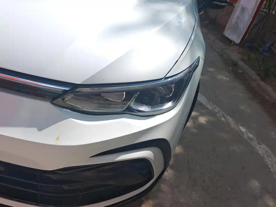 Volkswagen Golf 2022
