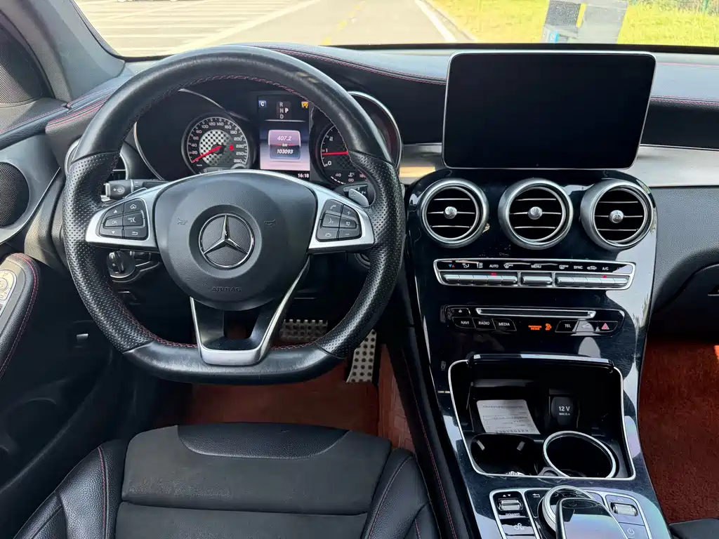 Mercedes-Benz GLC Coupe AMG 2018 — фото 8