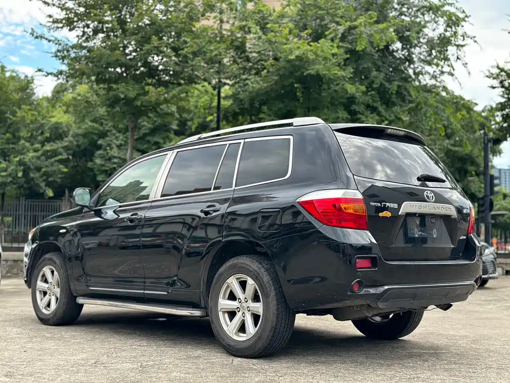 Toyota Highlander 2011