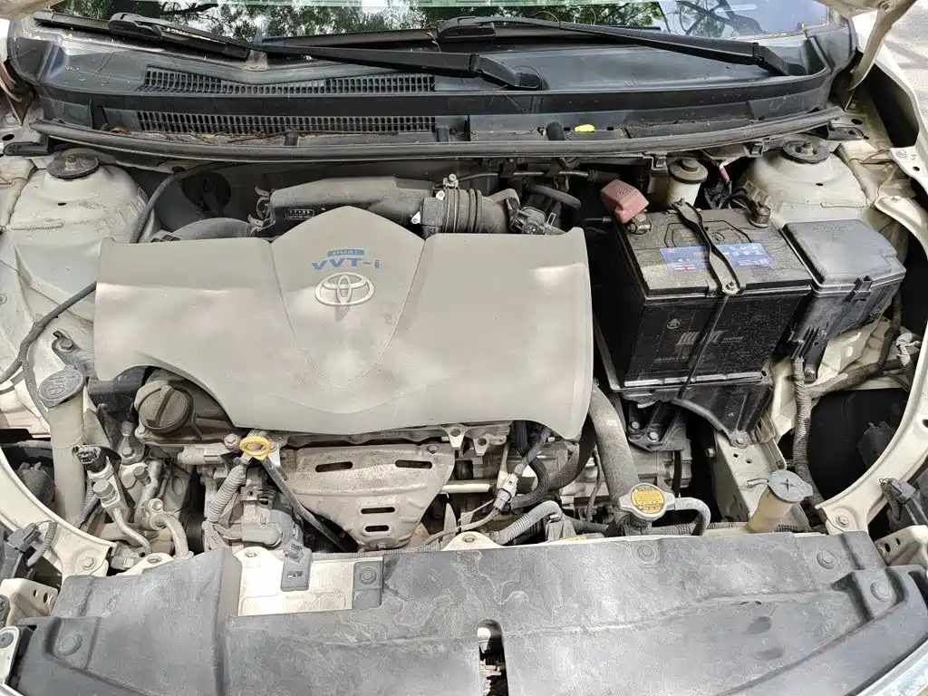 Toyota Vios 2015 — фото 11