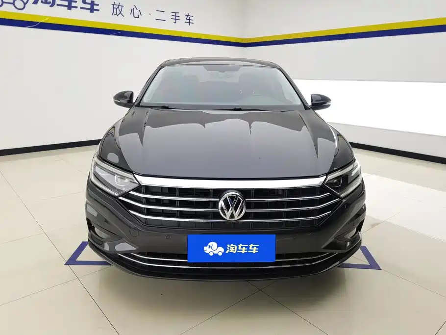 Volkswagen Sagitar 2022