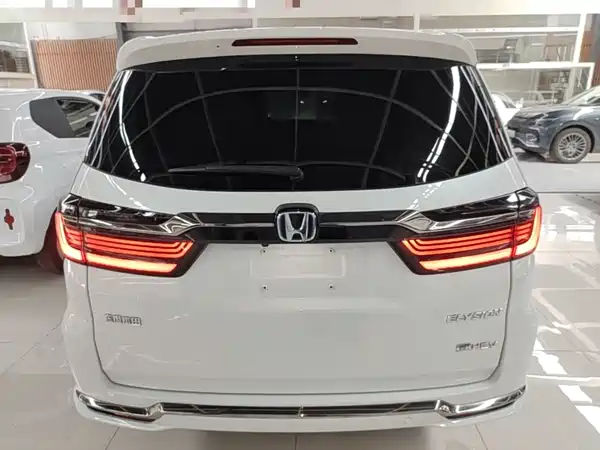 Honda Elysion 2023