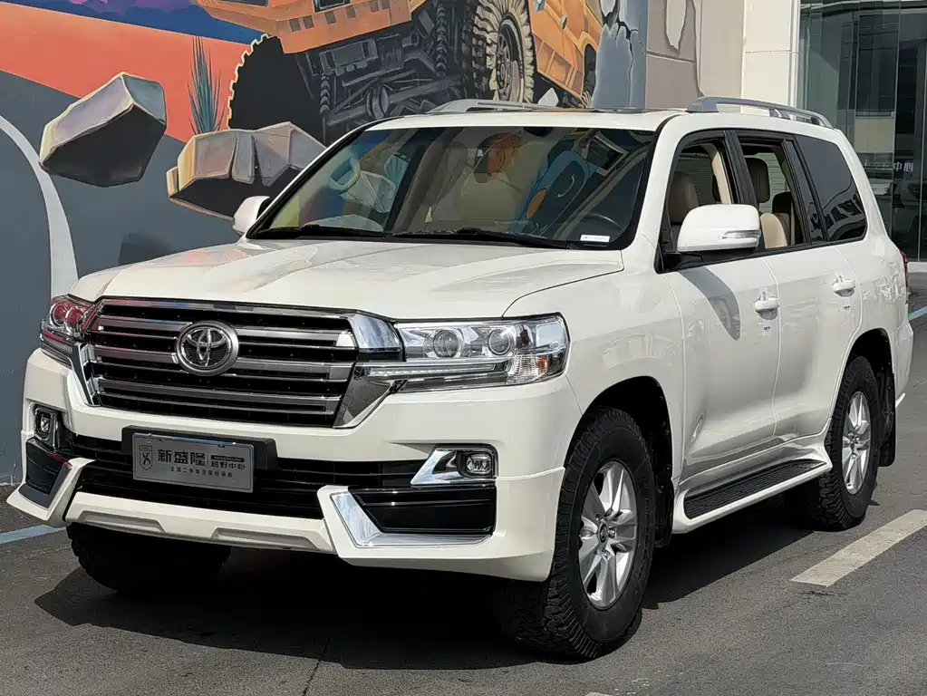Toyota Land Cruiser 2020 — фото 2