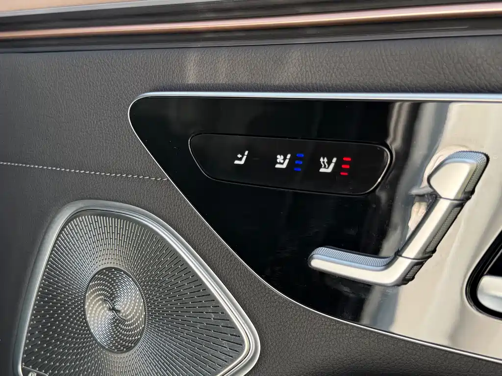 Mercedes-Benz EQS 2023 — фото 23