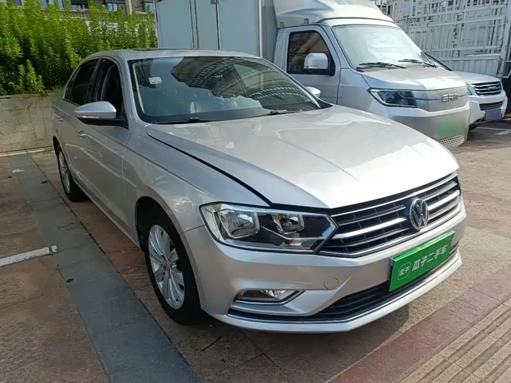 Volkswagen Bora 2016
