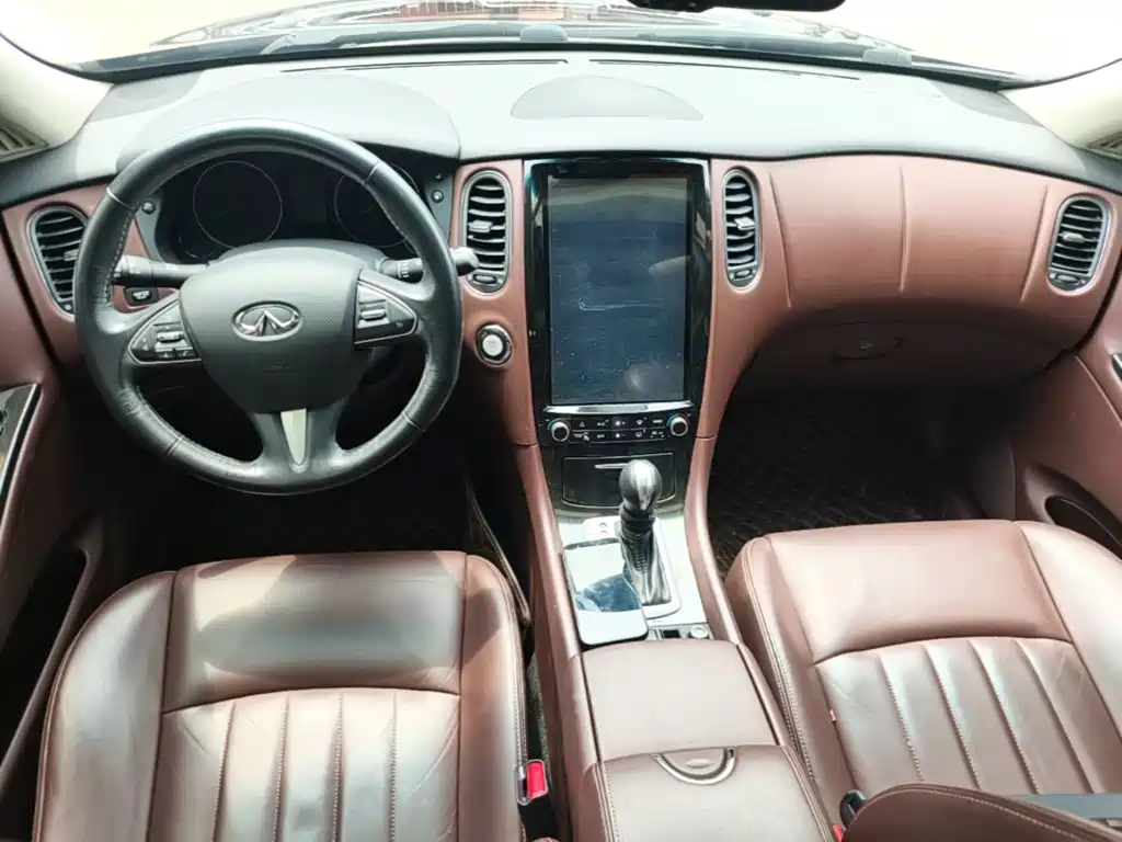 Infiniti QX50 2017 — фото 10