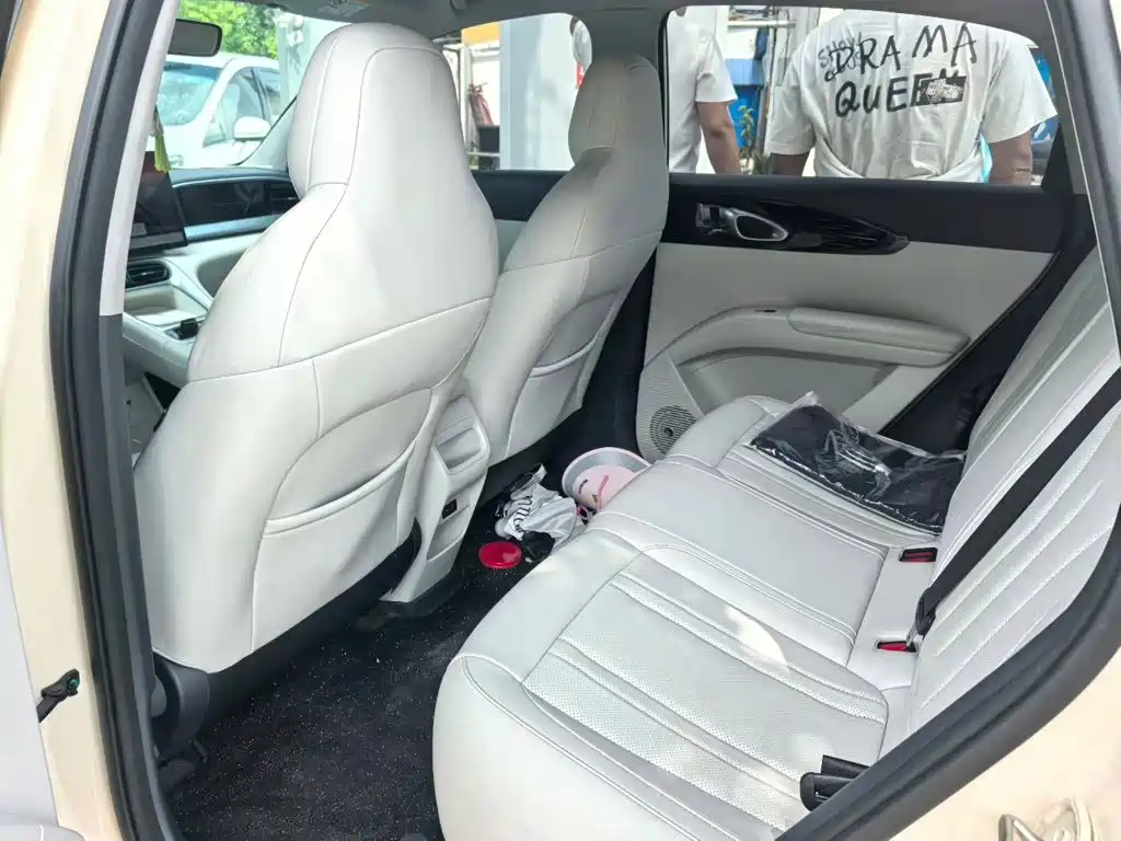 Geely Galaxy Starwish 2025