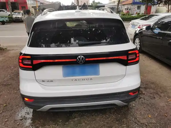 Volkswagen Tacqua 2020