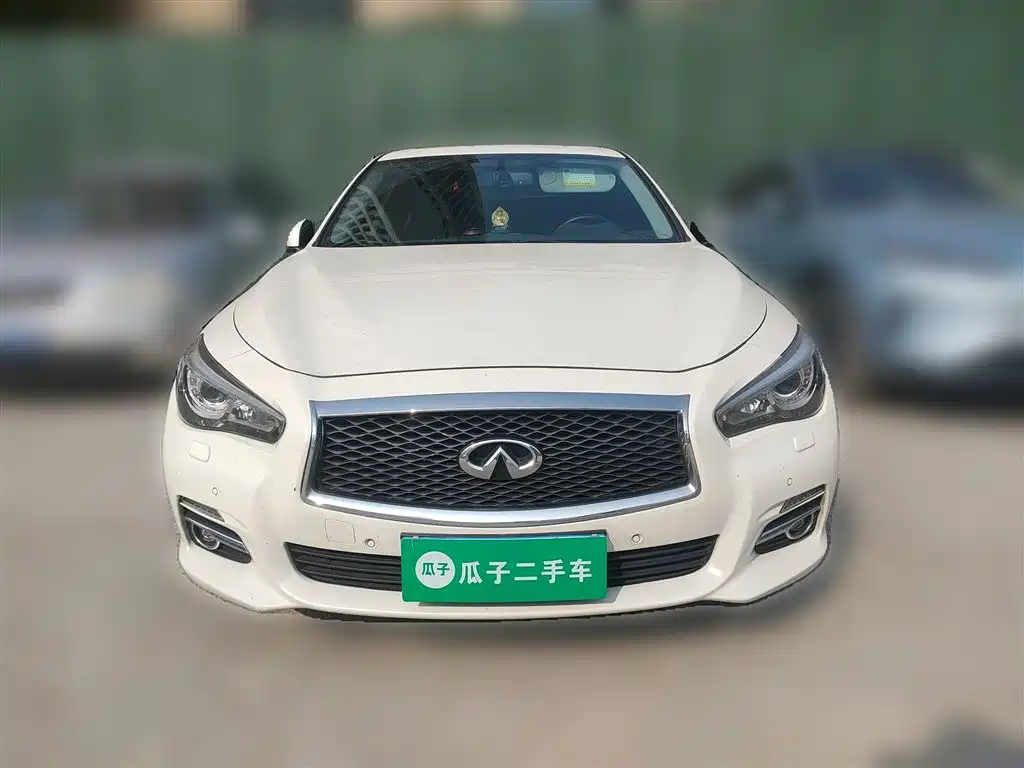 Infiniti Q50L 2016 — фото 24