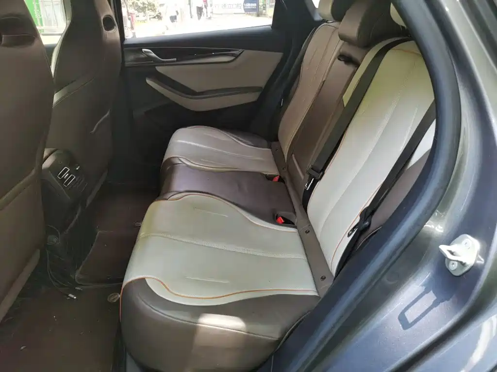 BYD Qin PLUS 2023 — фото 15