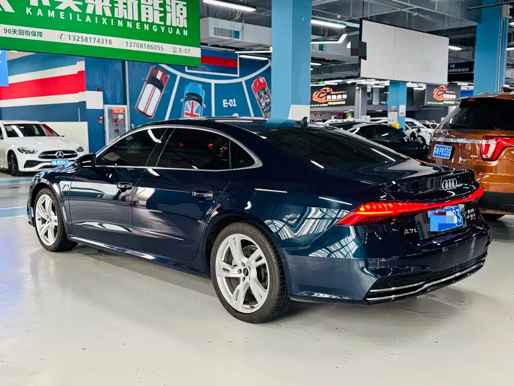 Audi A7L 2024 — фото 3