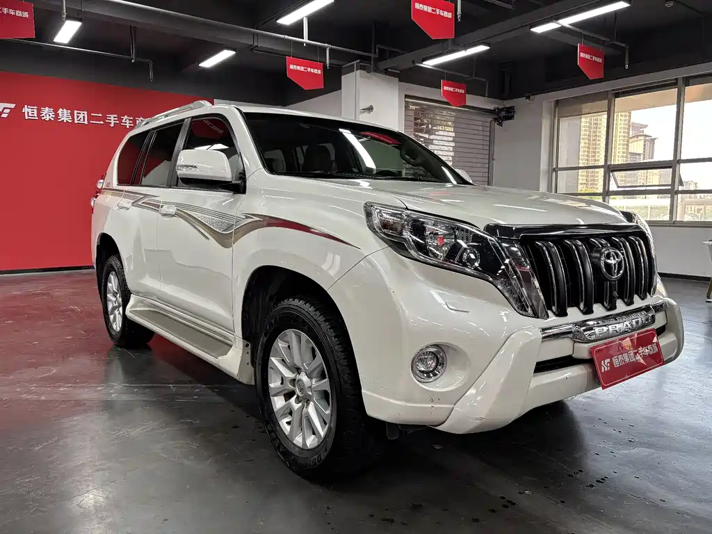 Toyota Prado 2016 — фото 3