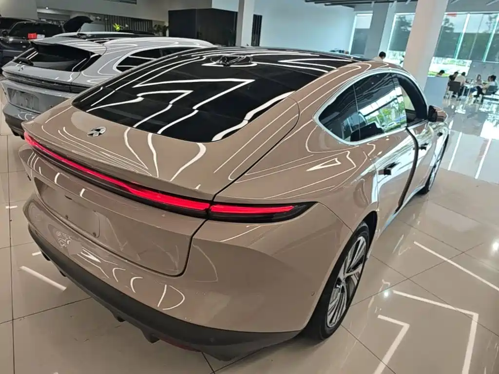 NIO ET5 2023