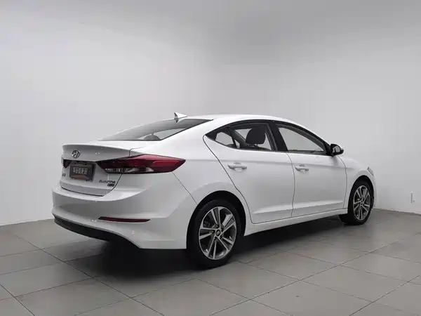 Hyundai Celesta 2016