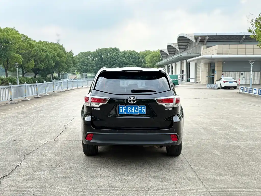 Toyota Highlander 2017