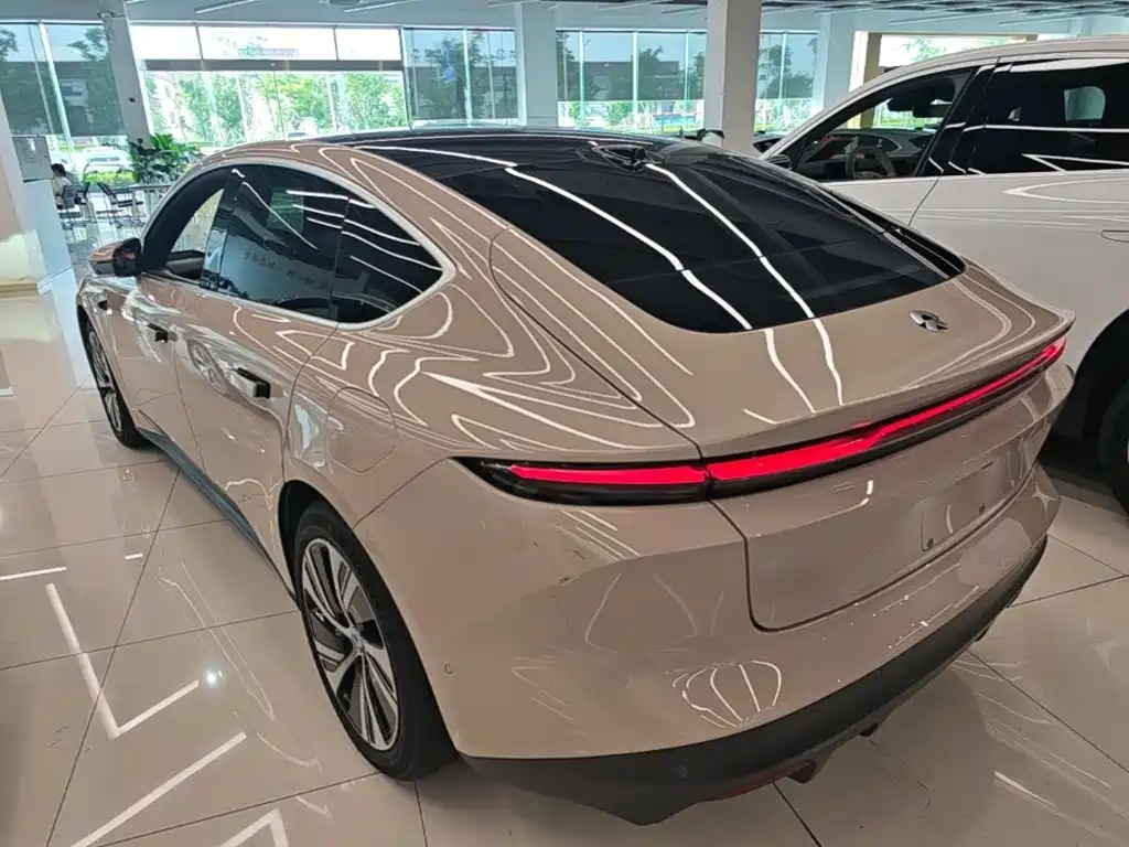 NIO ET5 2023