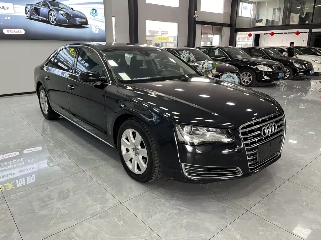 Audi A8 2013