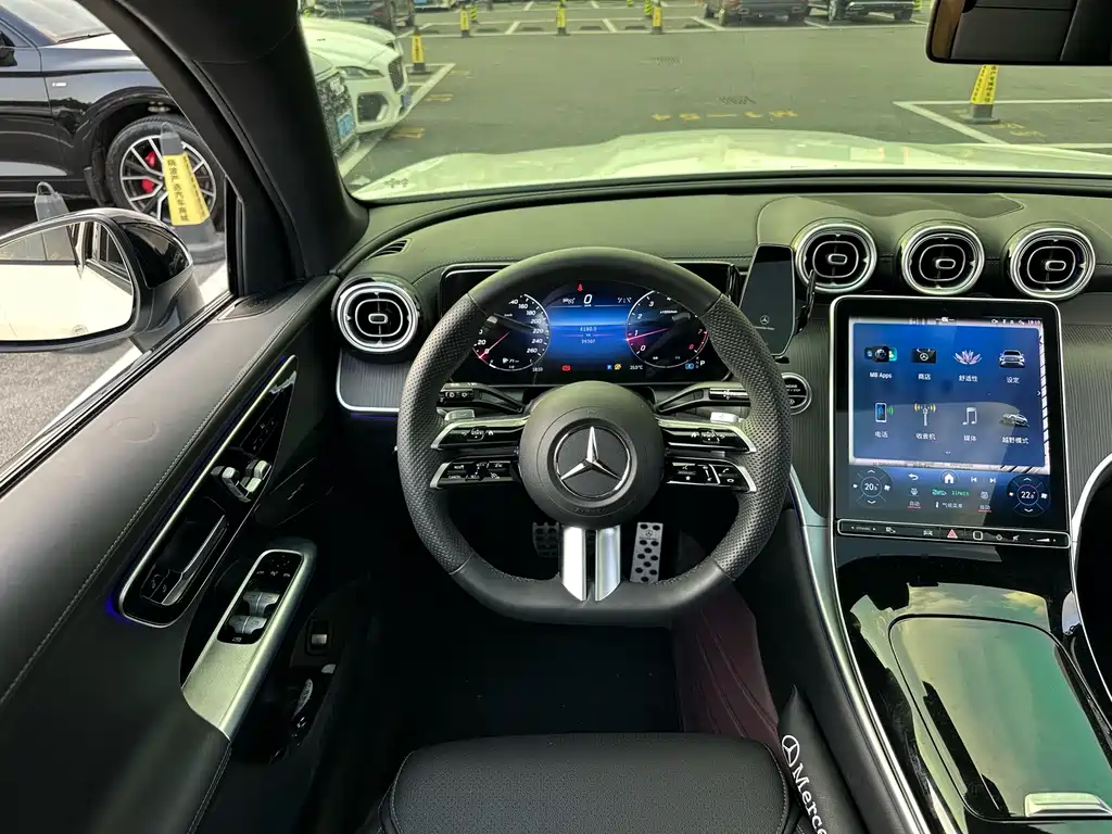 Mercedes-Benz GLC 2023 — фото 14