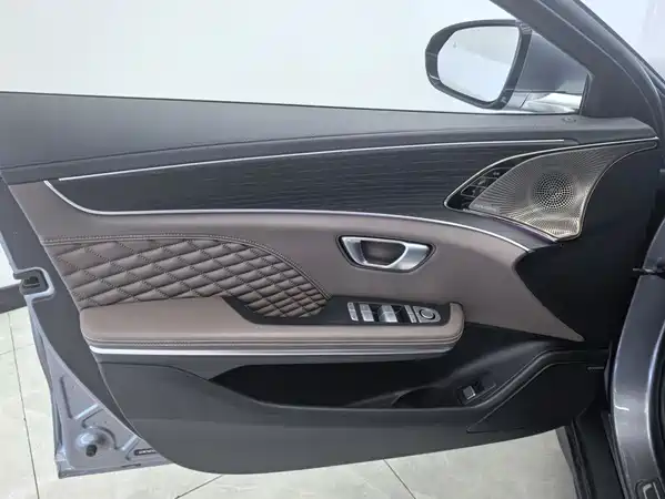 BYD Han 2023