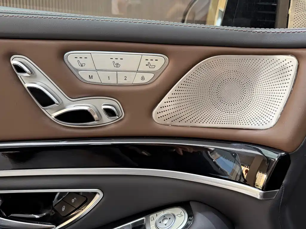 Mercedes-Benz S-Class 2011 — фото 11