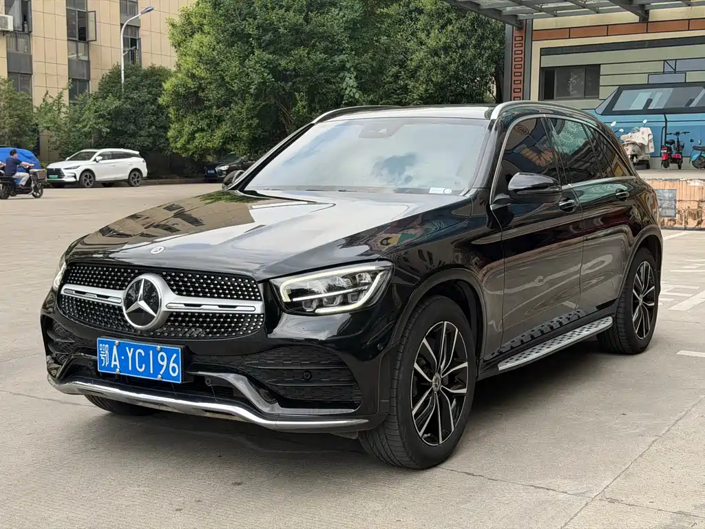 Mercedes-Benz GLC 2021 — фото 1