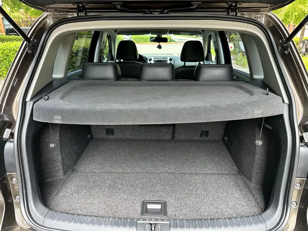 Volkswagen Tiguan 2016 — фото 12