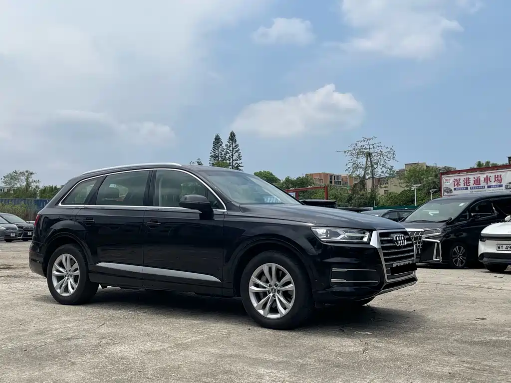 Audi Q7 2019 — фото 3