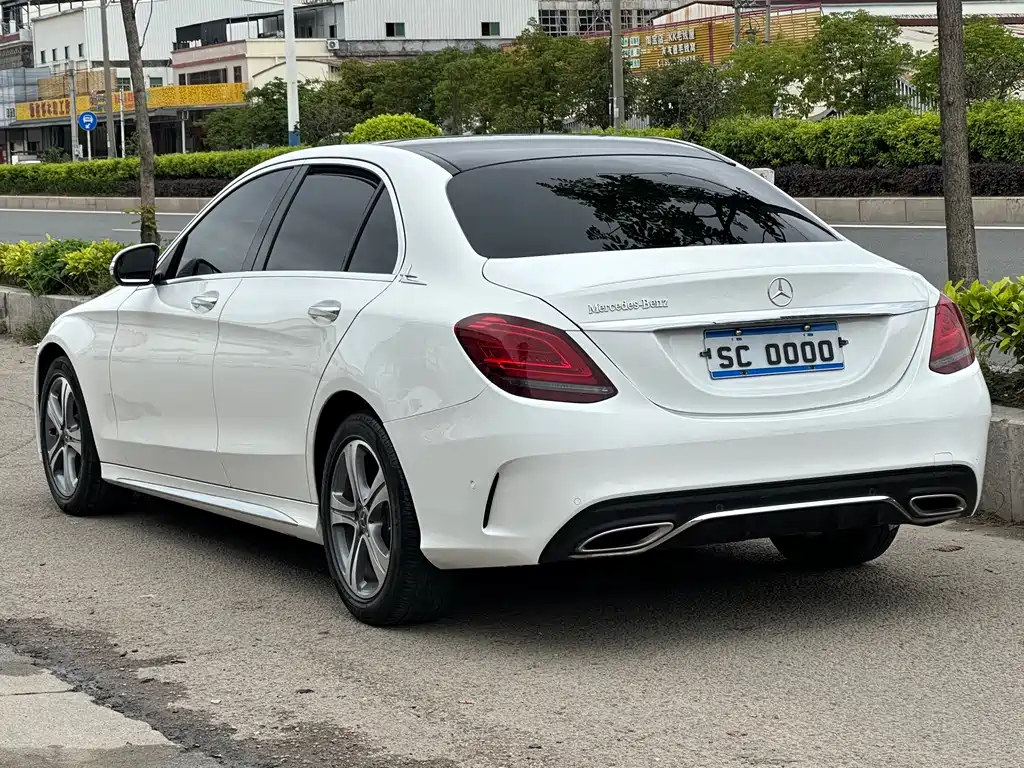 Mercedes-Benz C-Class 2019 — фото 8