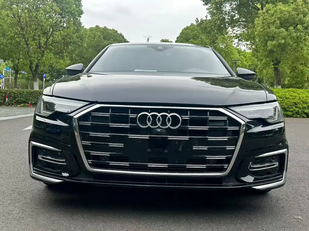 Audi A6L 2025 — фото 2
