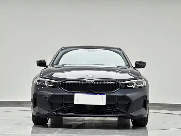 BMW 3 Series 2025