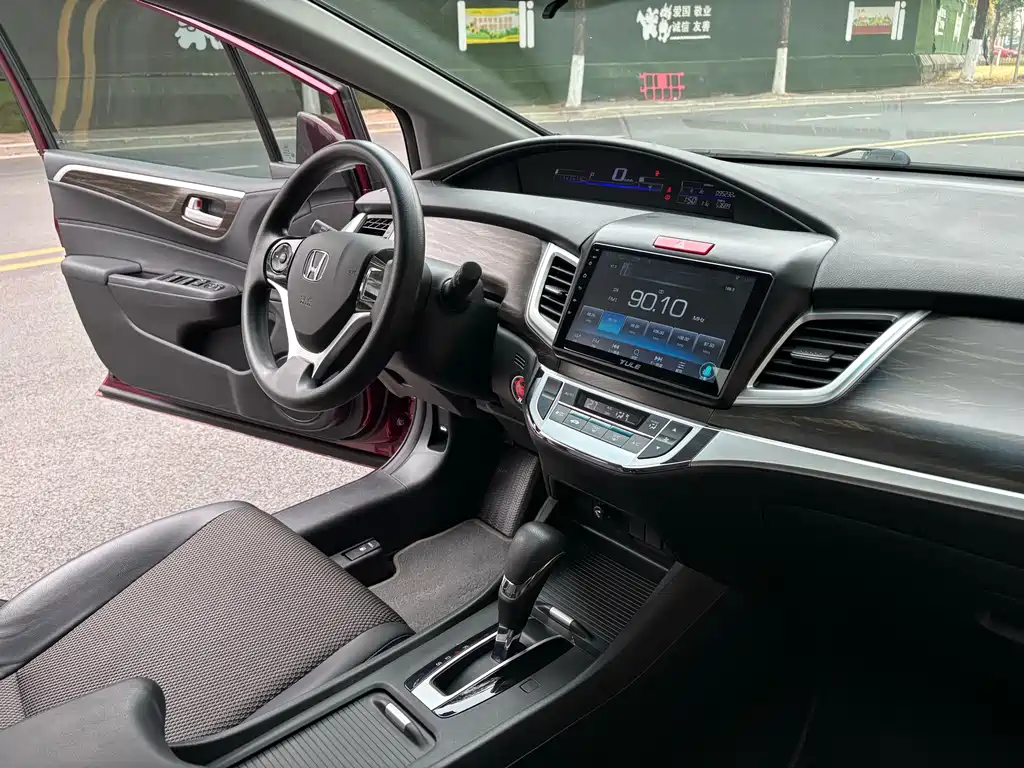 Honda Jade 2019 — фото 19