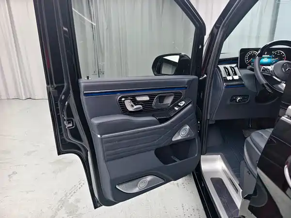 Mercedes-Benz Vito 2025