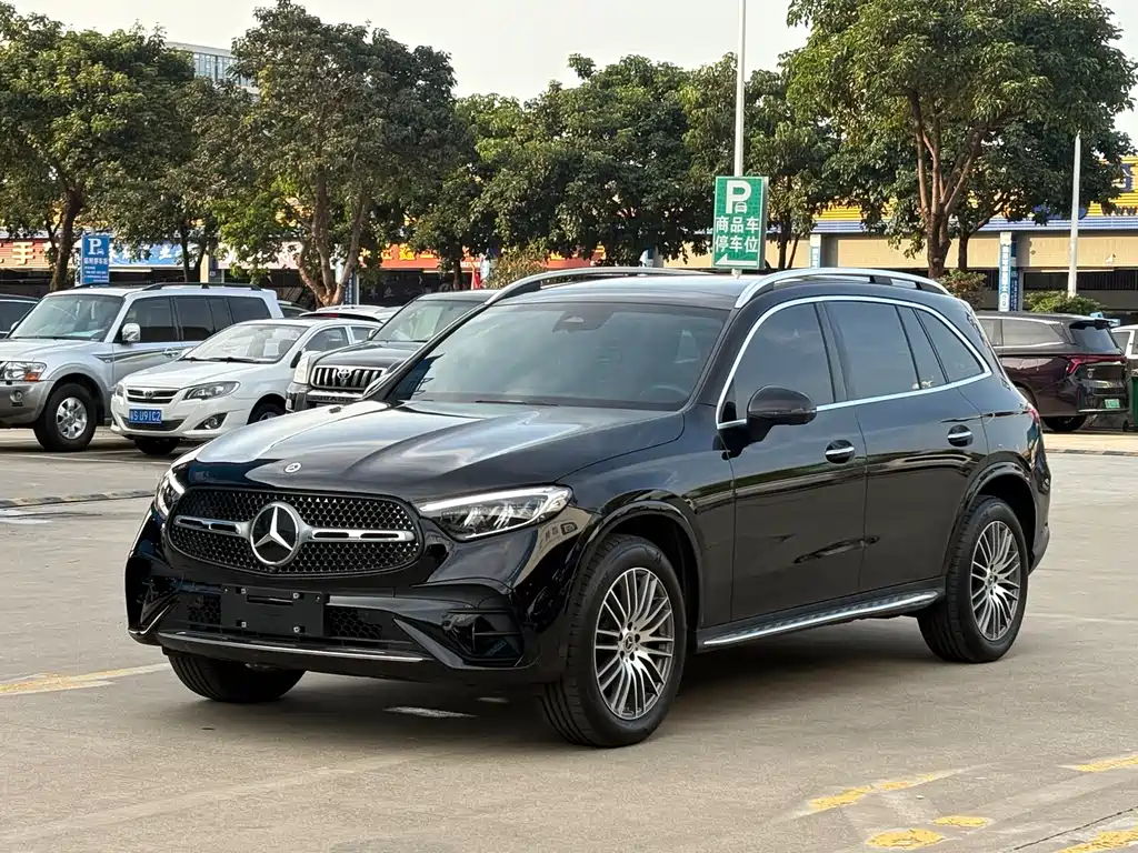 Mercedes-Benz GLC 2024 — фото 1