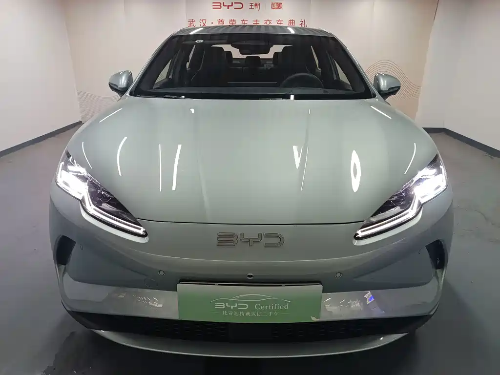 BYD Seal 06 2025