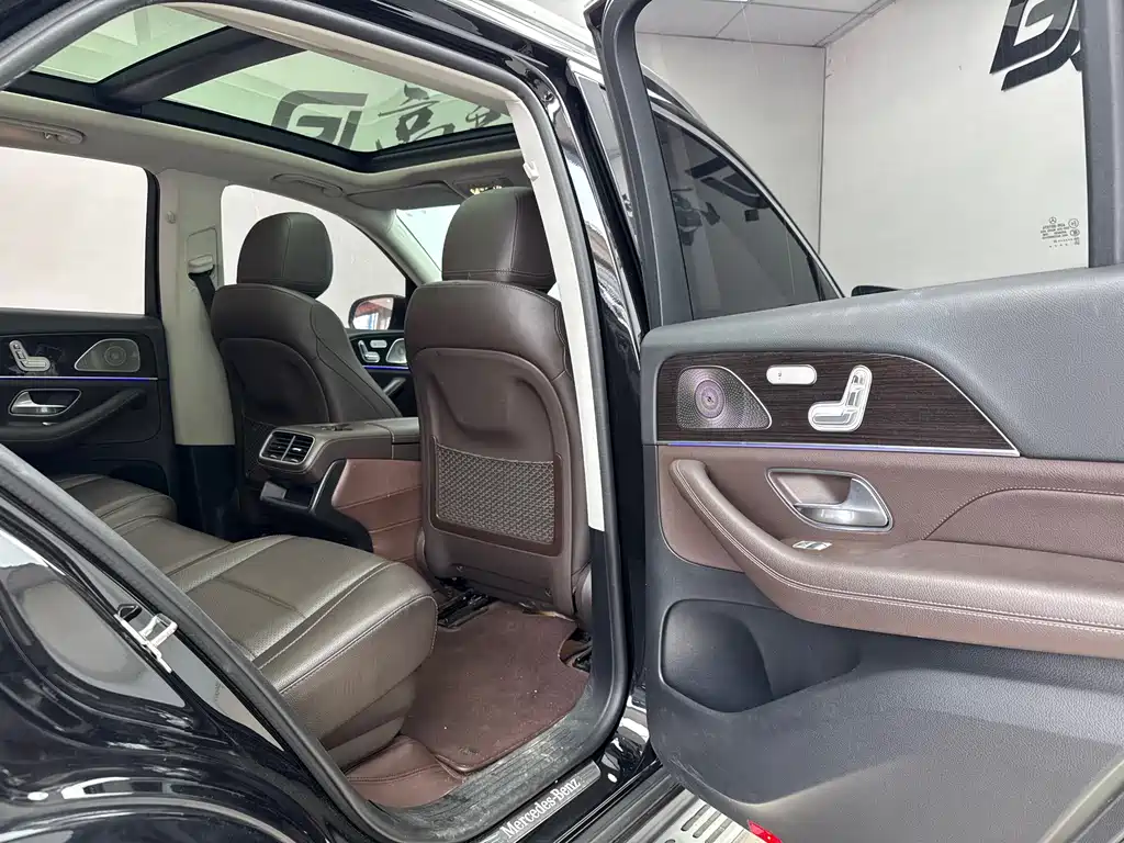 Mercedes-Benz GLE 2021 — фото 12