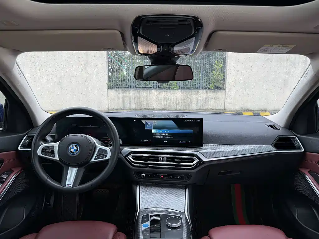 BMW i3 2022 — фото 15