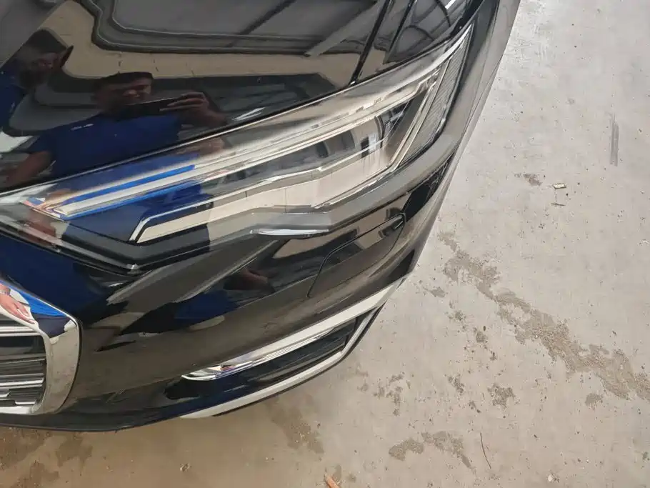 Audi A6L 2023