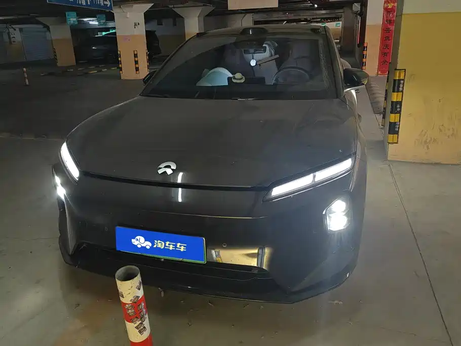 NIO ET5T 2025