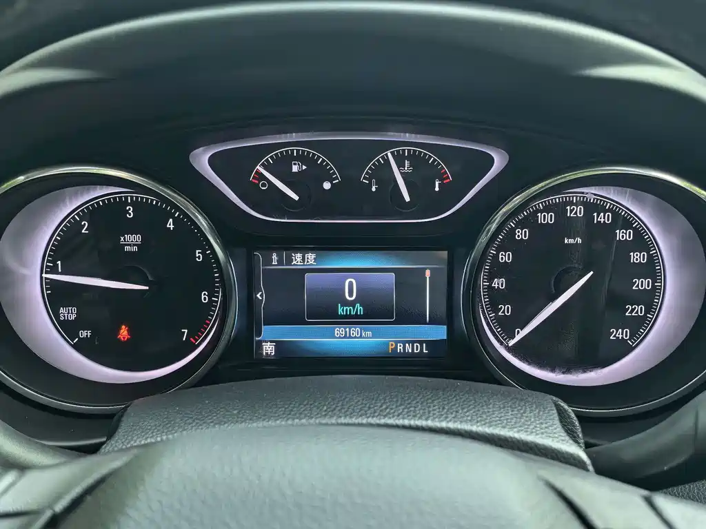 Buick Envision Plus 2020 — фото 9
